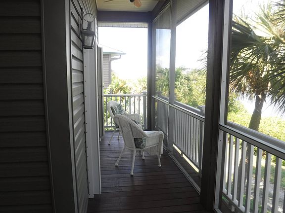 2nd image of 305 N Storter #308