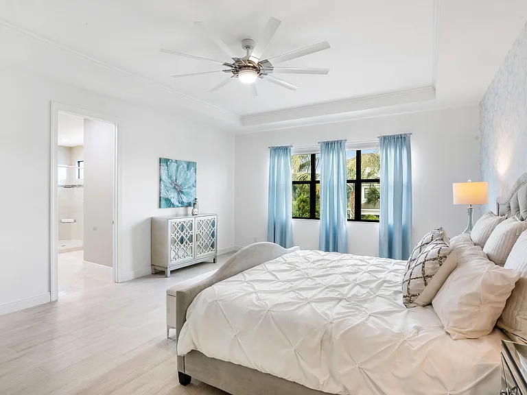 5623 Delacroix Ter — Photo 17