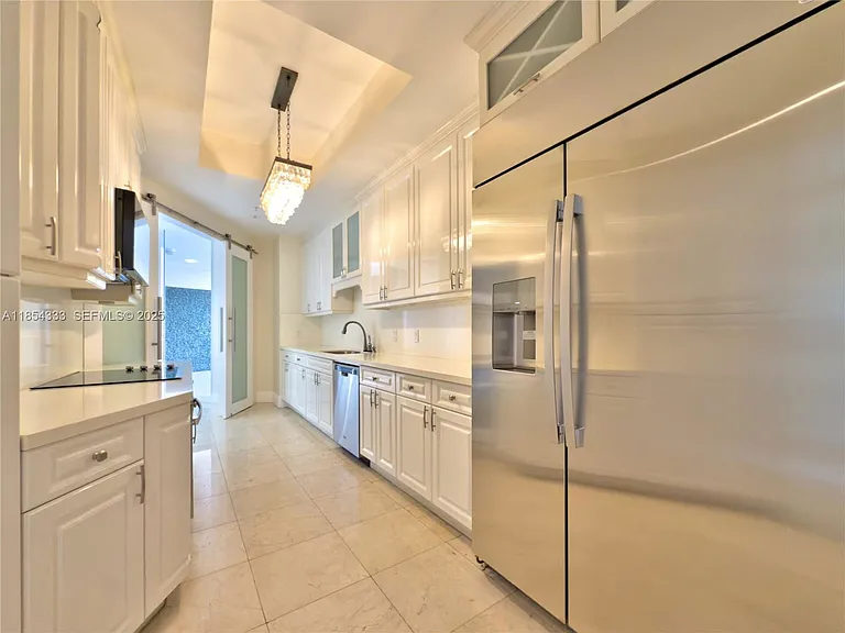 848 Brickell Key Dr #3 — Photo 9