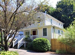 11 Wallis Ave, Barrington, RI 02806