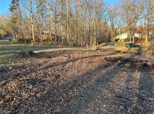 Brookberry Rd, Mount Airy, NC 27030