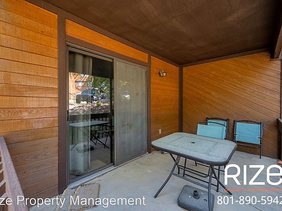 4th image of 2025 Canyons Resort Dr APT K2