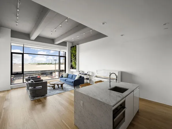 160 Imlay Street image 1 of 13