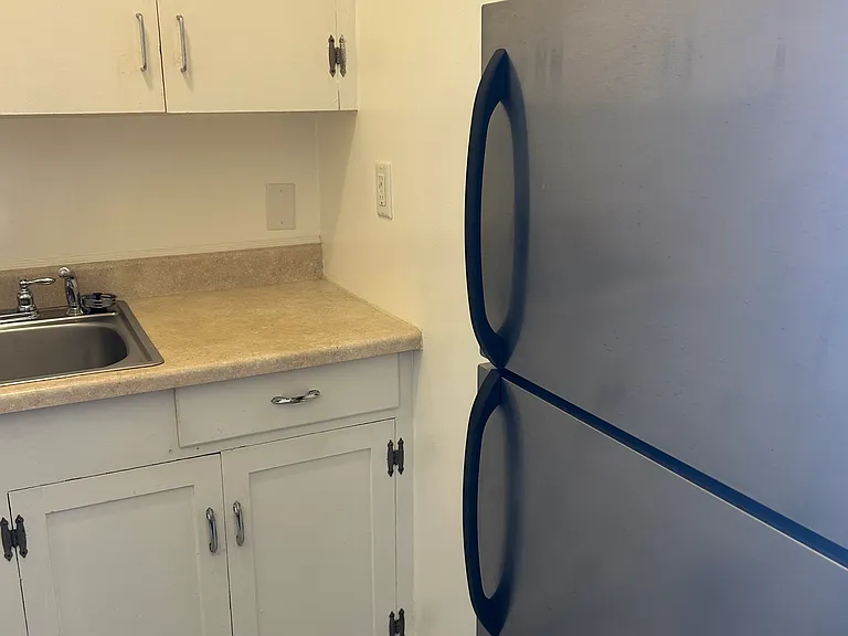 111 Broadway Ave #16 — Photo 3