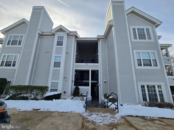 604 Rolling Hill Walk APT 203, Odenton, MD 21113