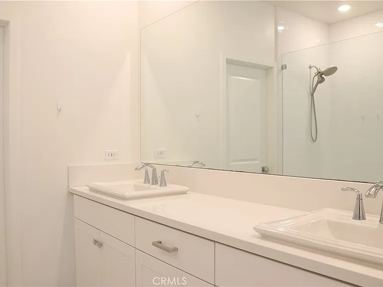 371 Bellver — Photo 10