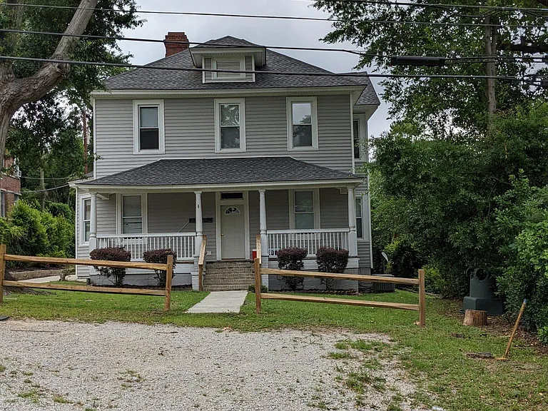 614 Heidt St — Photo 4