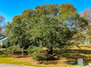 1570 Crown Creek Cir SW, Ocean Isle Beach, NC 28469