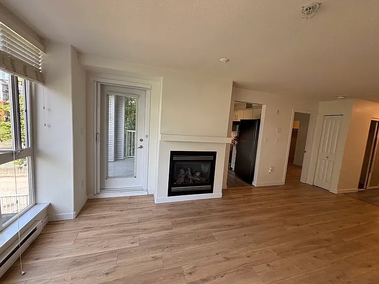 3148 Saint Johns St #203 — Photo 7