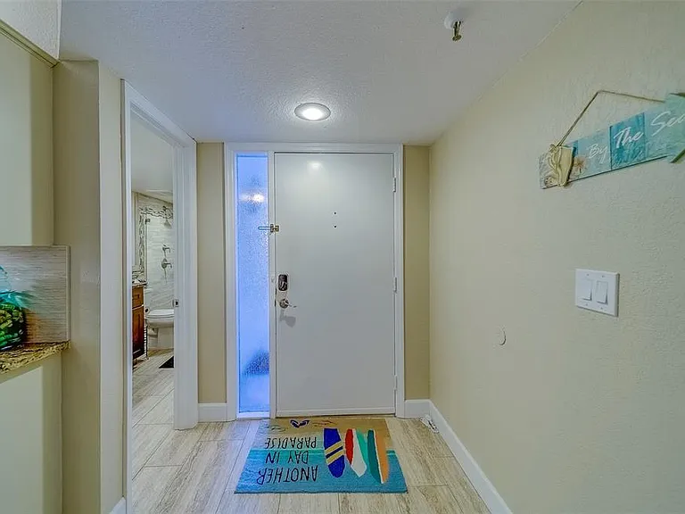 17980 Gulf Blvd #402 — Photo 4
