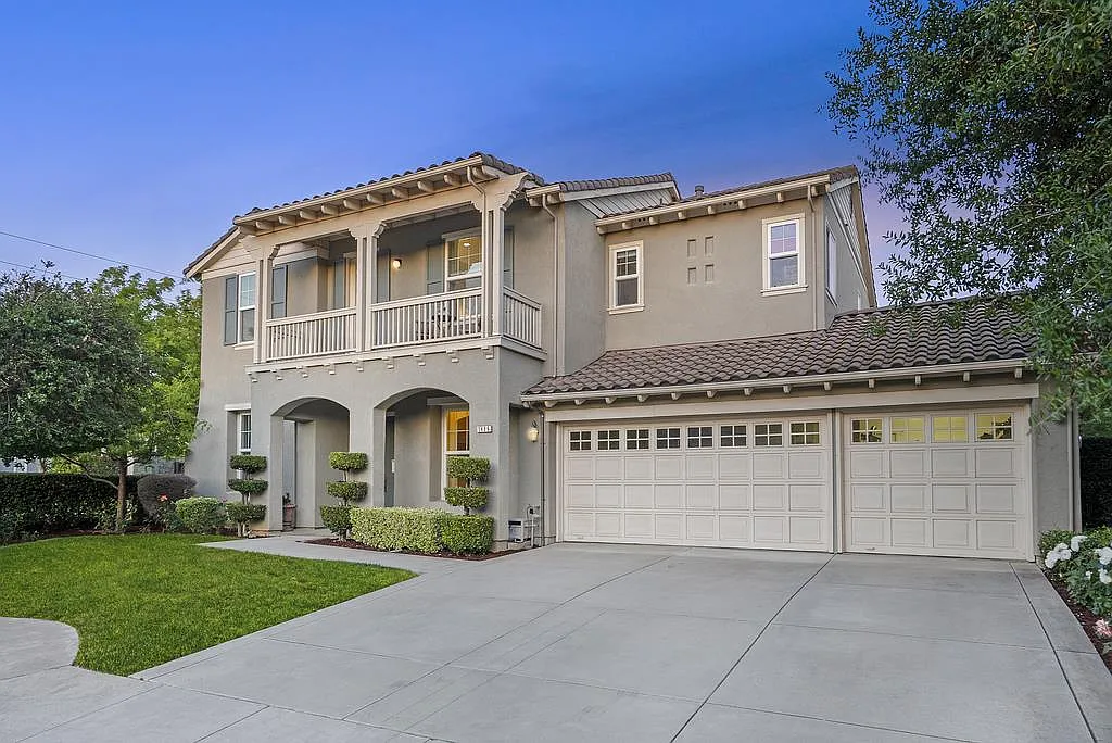 1496 Morning Star Dr photo 1