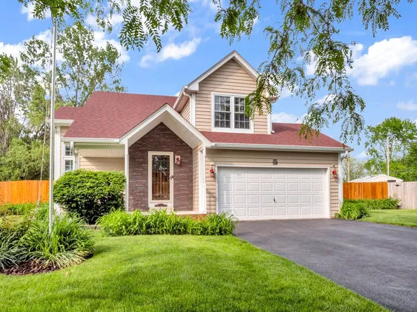 3316 Concord Ct, Lockport, IL 60441