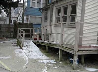 4th image of 13 E Water St