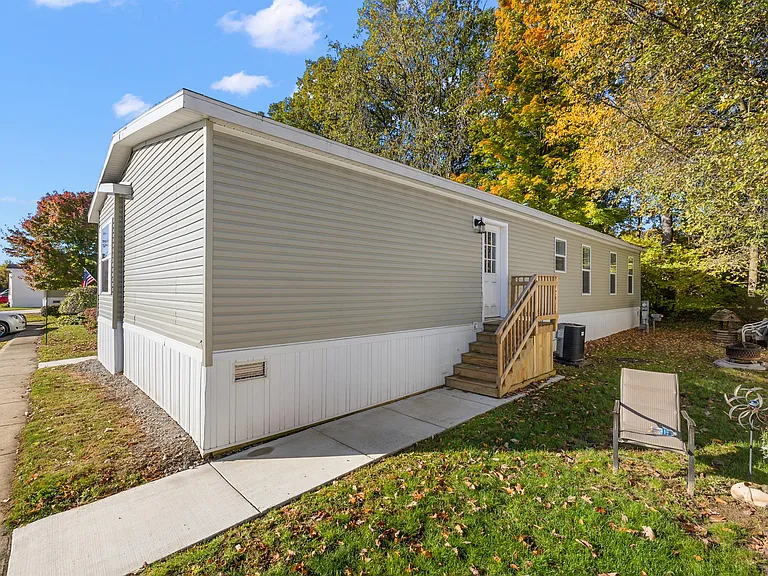 Kingsbrook Estates — Photo 113