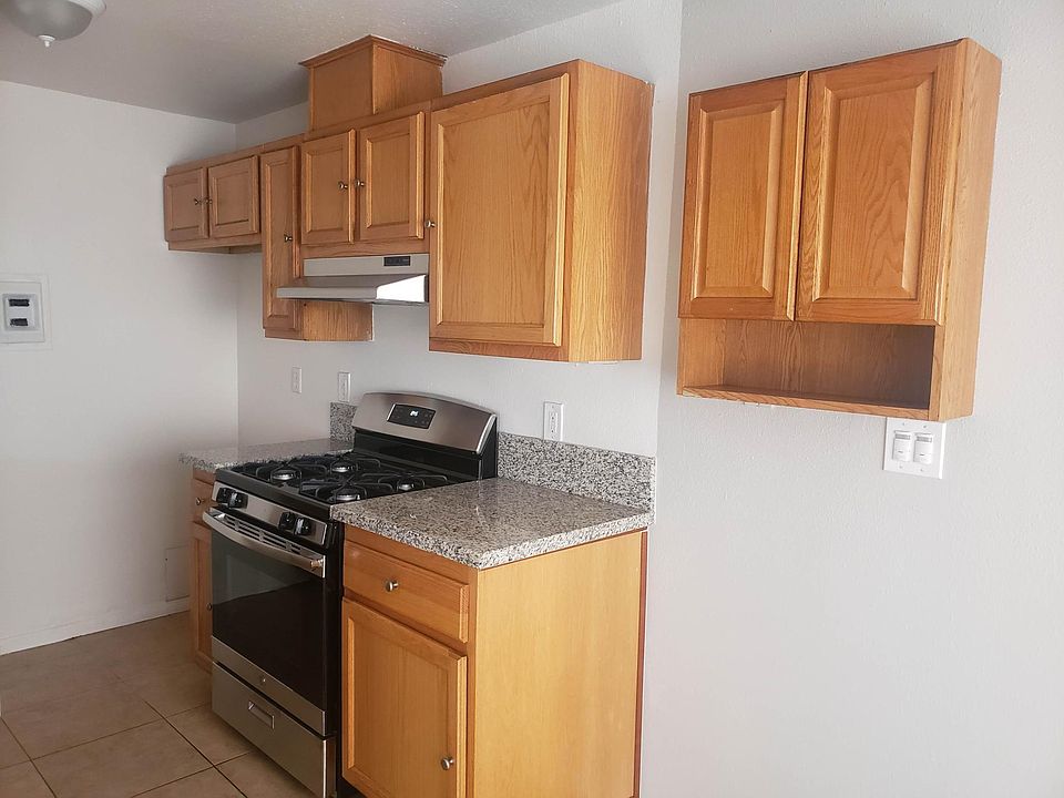 1st image of 621 N Cerritos Ave APT 214