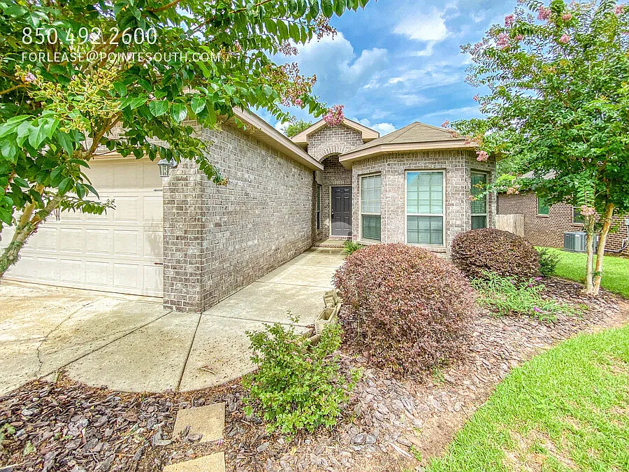 Dunmore Subdivision — Photo 2