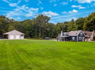 24613 Royalton Rd, Columbia Station, OH 44028
