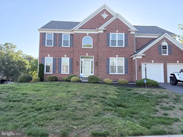5970 Spout Spring Ct, Haymarket, VA 20169