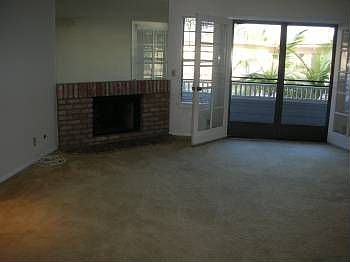5th image of 1994 Diamond St Unit 5
