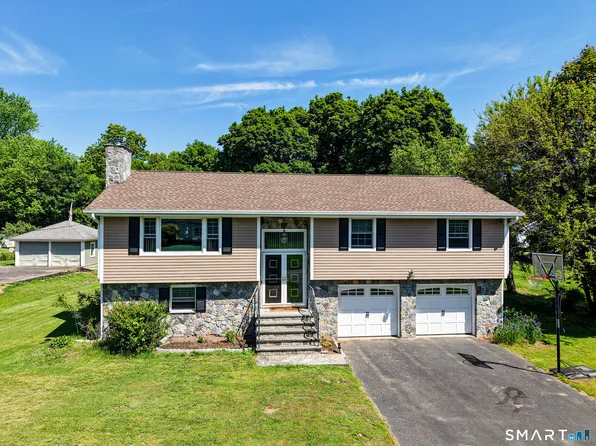 40 Orchard Street, Avon, CT 06001