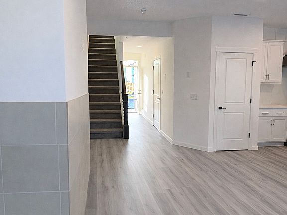 4th image of 11009 NE 88th Ave