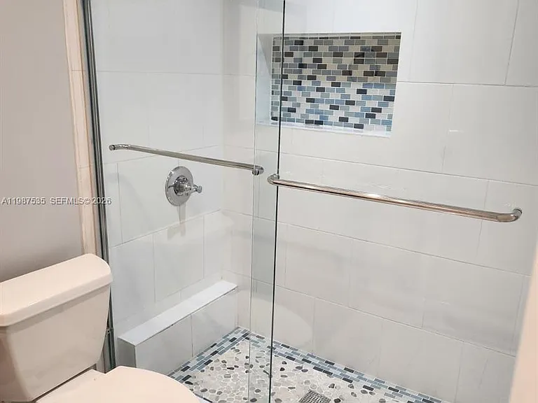 537 N University Dr #71 — Photo 44