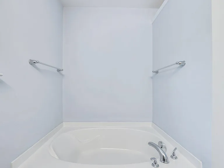 10 Shady Grove Ct — Photo 37