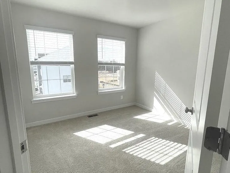 280 Soft Rush Ln — Photo 17