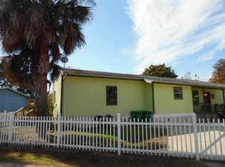 102 Dolphin Rd, Mary Esther, FL 32569