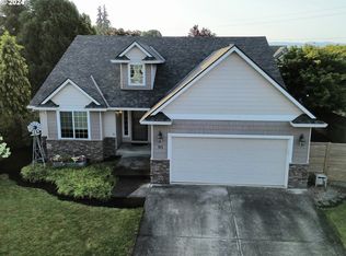 311 Trout St, Molalla, OR 97038