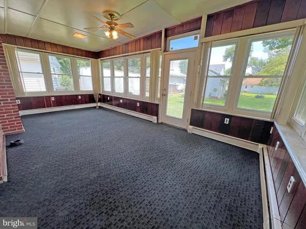 56 Farmdale Rd, Earleville, MD 21919
