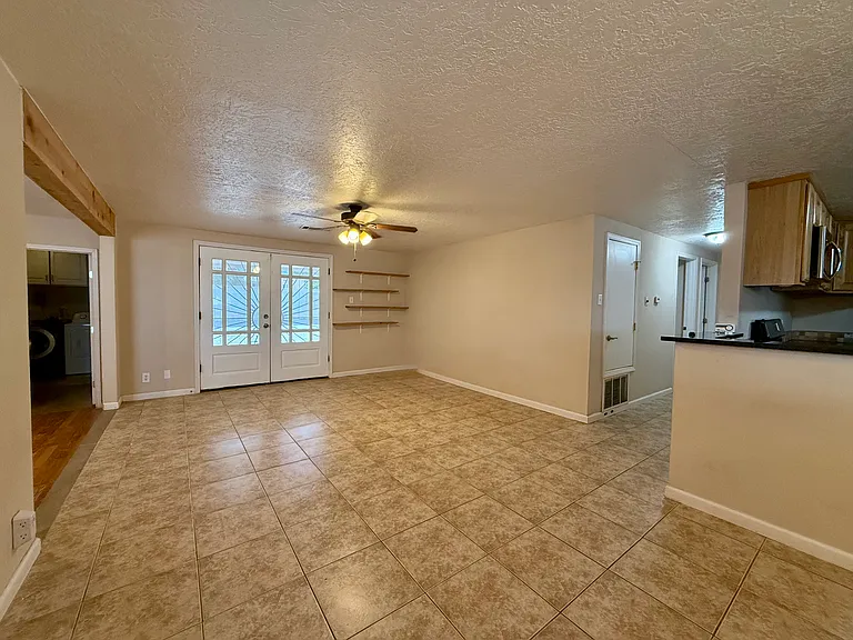 10413 Mountain Rd NE — Photo 4