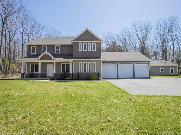1165 Buck Hill Drive, Veazie, ME 04401