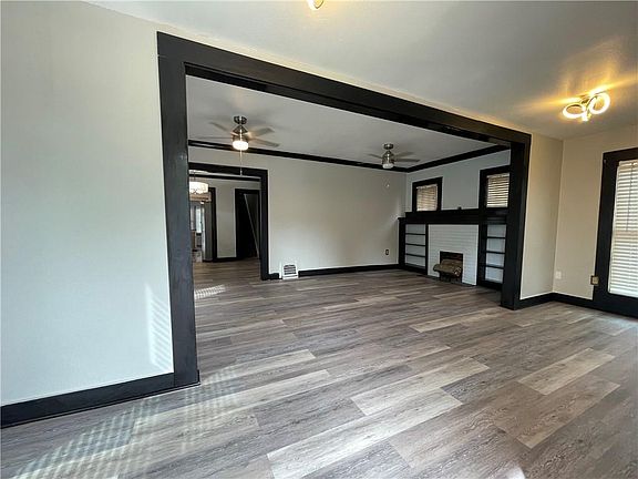 4th image of 3930 Indiana Ave