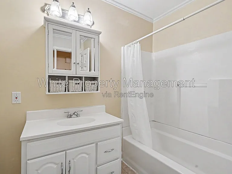 7017 Linda Lake Dr — Photo 15