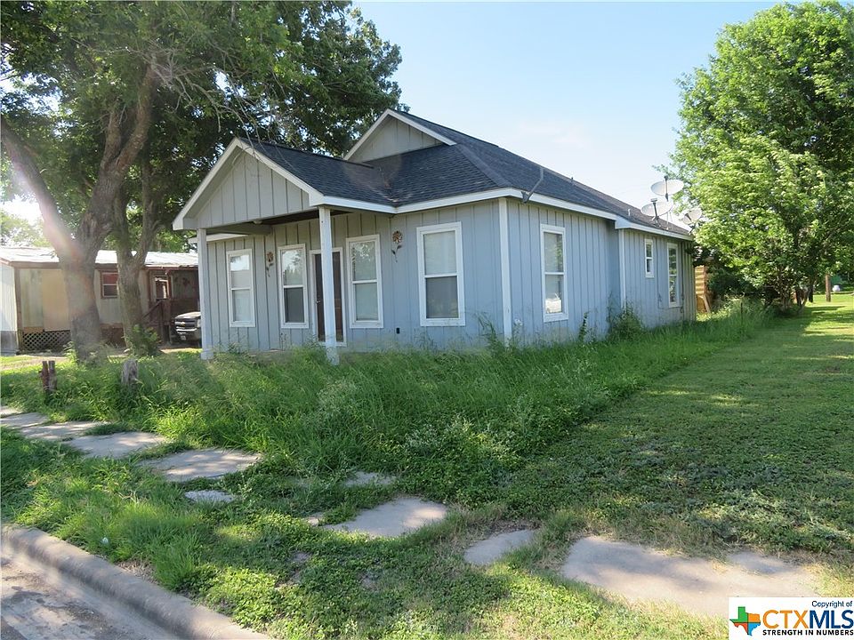 110 W Scott St, Tivoli, TX 77990 MLS 511710 Zillow