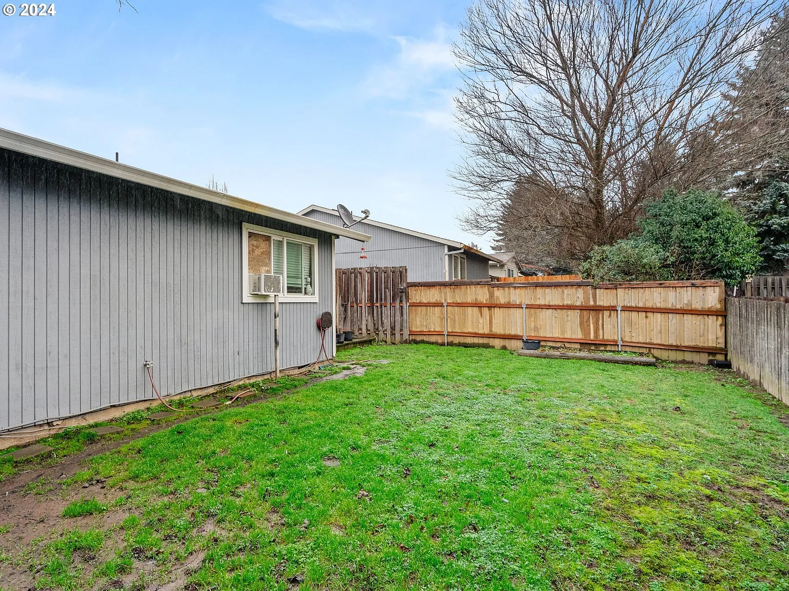 2 bed, 950 sqft, $2,400 — Photo 3