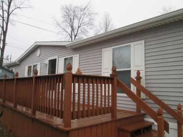 203 Westwoods, Amherst, OH 44001