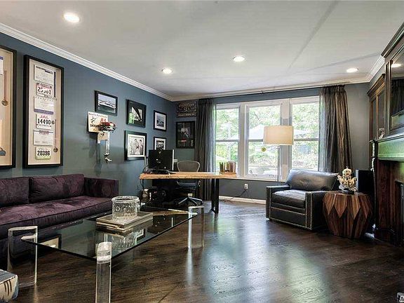 3rd image of 312 Baltustrol Cir