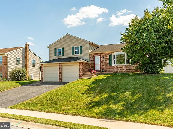 4th image of 306 Heritage Dr
