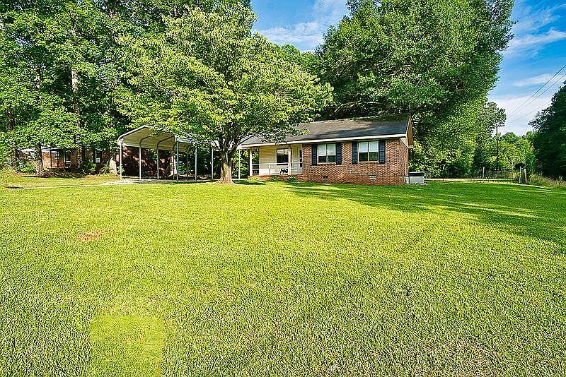 1st image of 141 Brentwood Dr