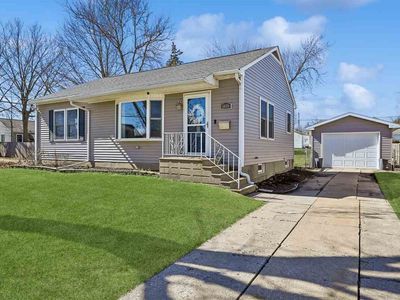 1620 9th St NW, Cedar Rapids, IA, 52405