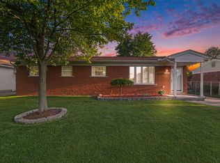 13122 Nantucket Dr, Sterling Heights, MI