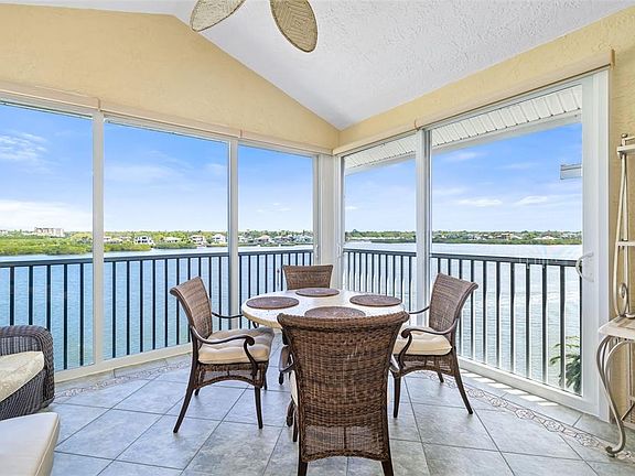 5th image of 1280 DOLPHIN BAY WAY #504