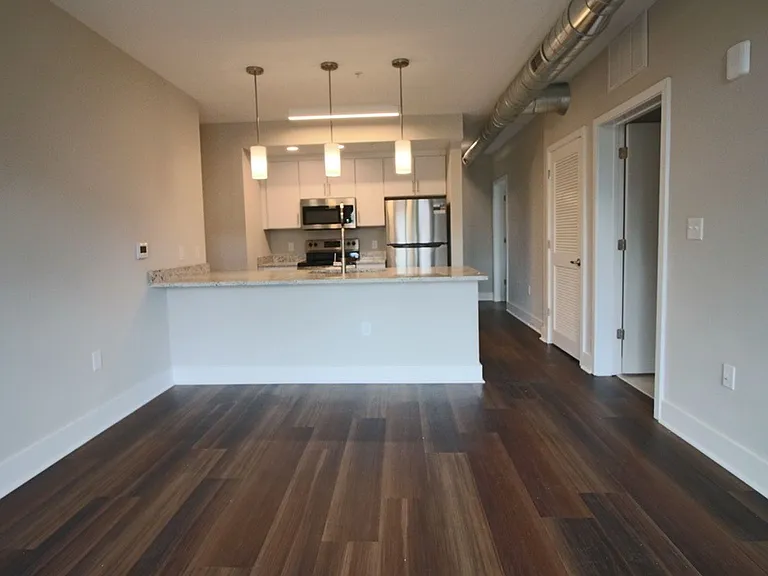 Main2525 — Photo 80