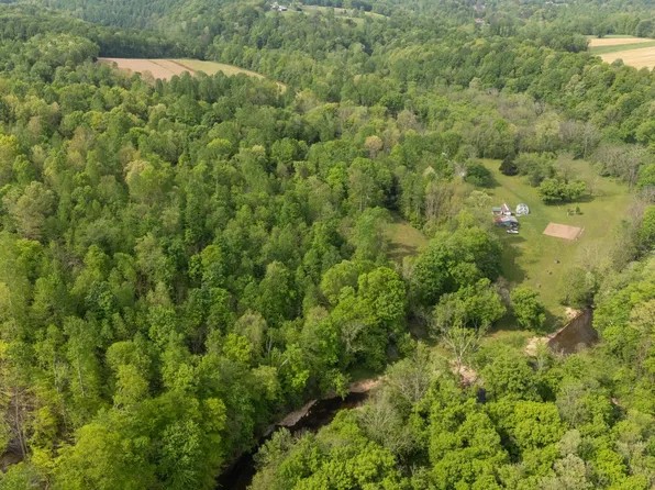 2113 Coolidge Rd, Lafayette, TN 37083