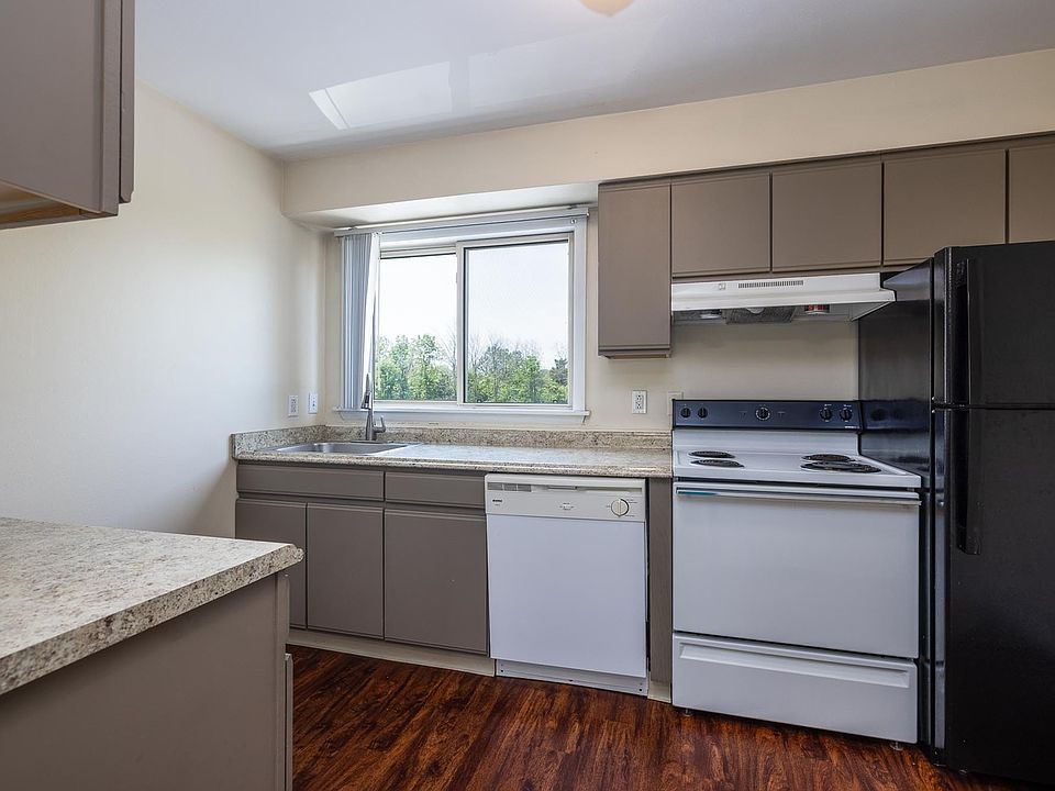 Barrington Apartments 108 Garden St Seneca Falls NY Zillow