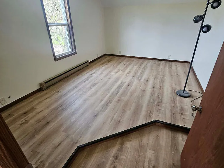 406 Chippewa St #1/2 — Photo 4
