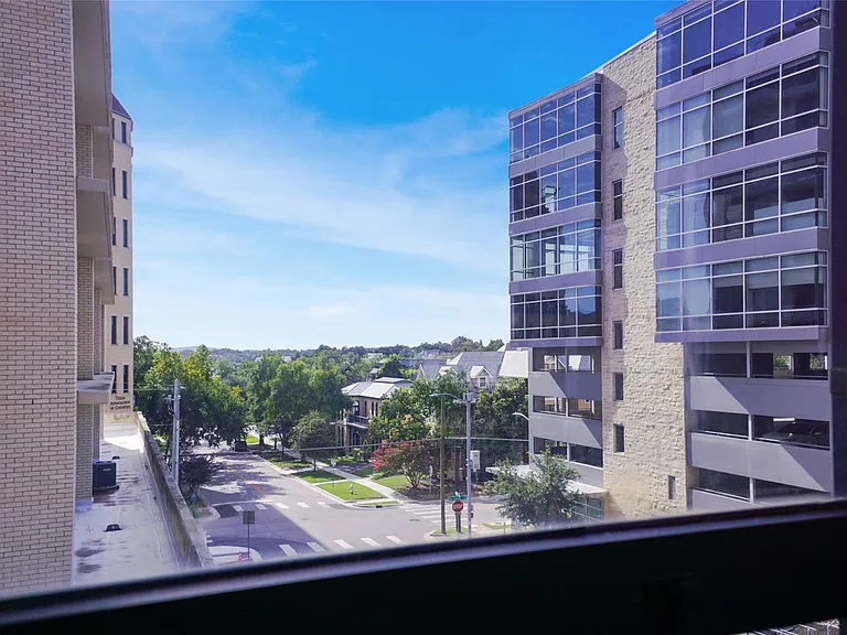 1212 Guadalupe St #310 — Photo 16