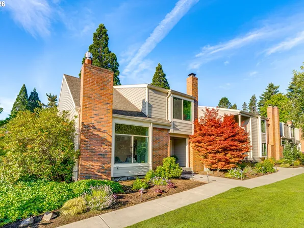 1796 Bonniebrae Dr, Lake Oswego, OR 97034